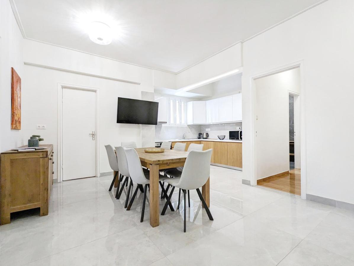 Victroria Grand Palace Apartment Atény Exteriér fotografie
